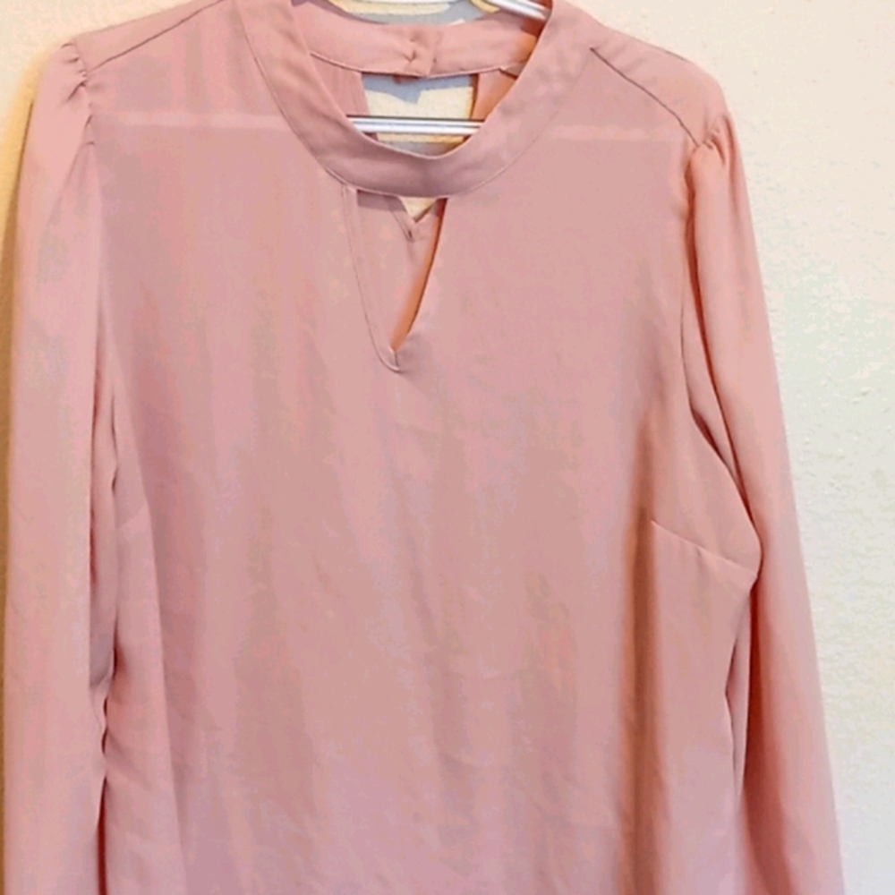 Women top